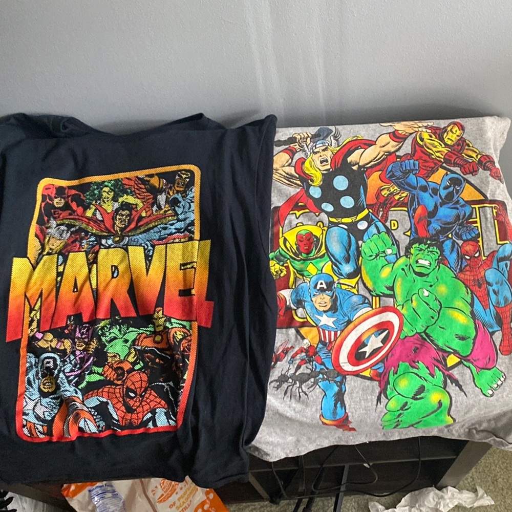 S | BUNDLE OF 2 | Marvel Superhero Graphic Tees - Black and Gray